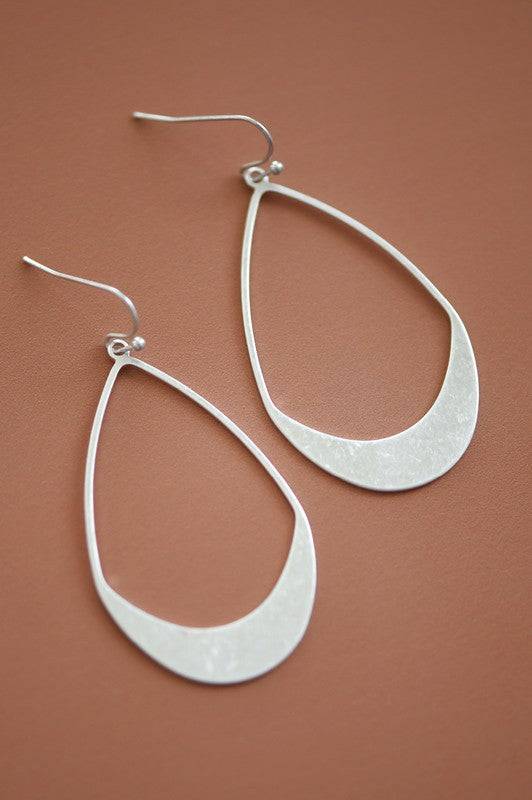 Stylish Metal Teardrop Earrings for Every Outfit