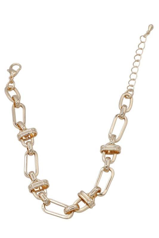 Chunky Chain Bracelet - Bold Metal Design for Any Outfit