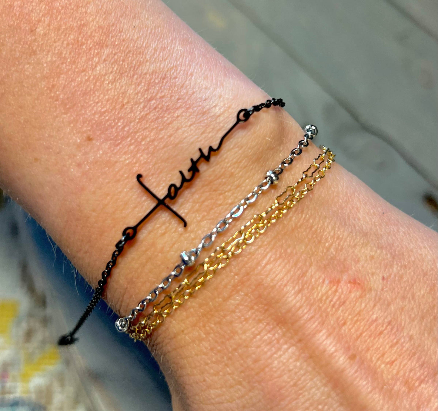 Dainty Faith Bracelet