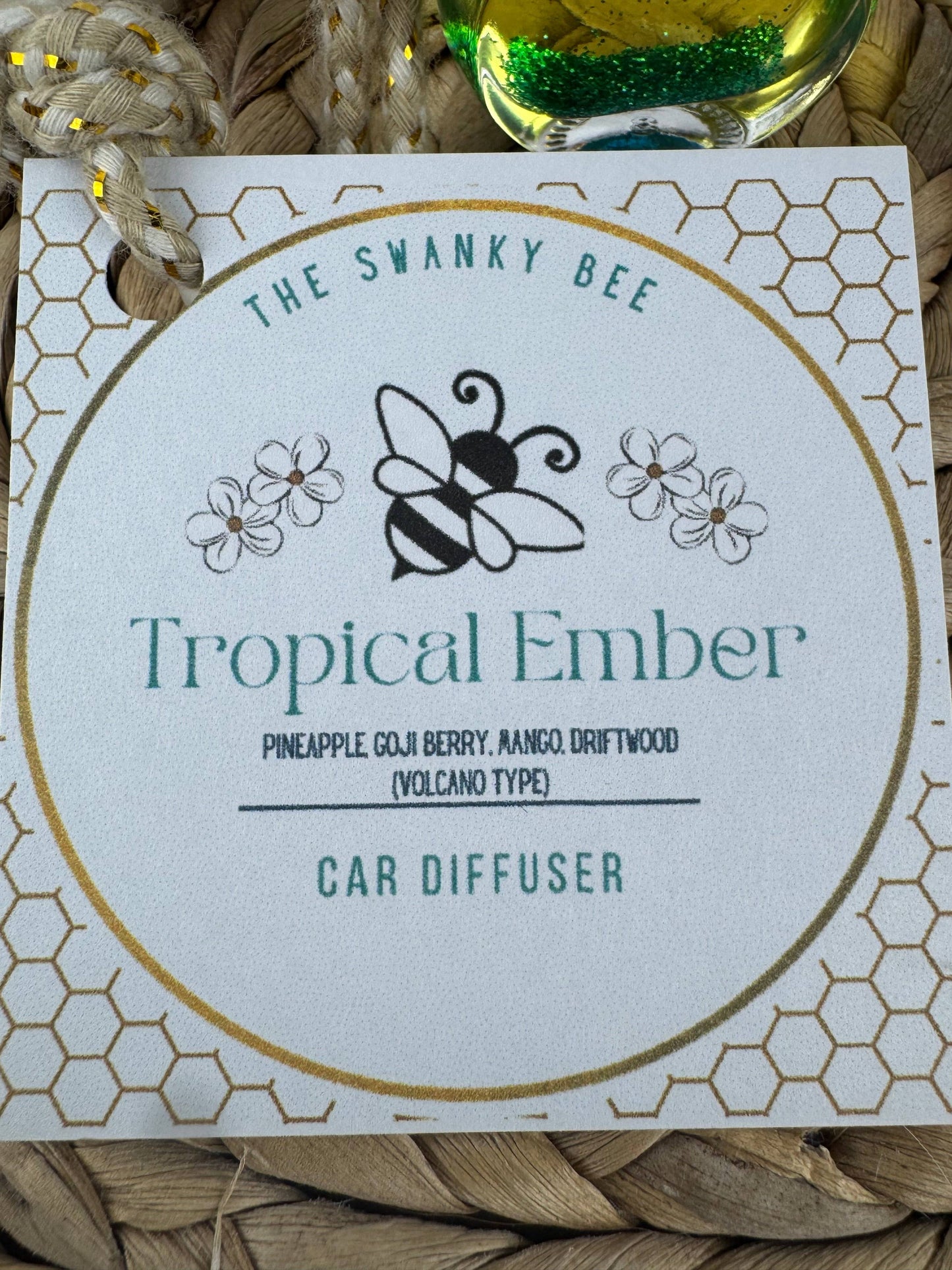 Swanky Bee Car Diffuser – Tropical Ember with Pineapple & Driftwood