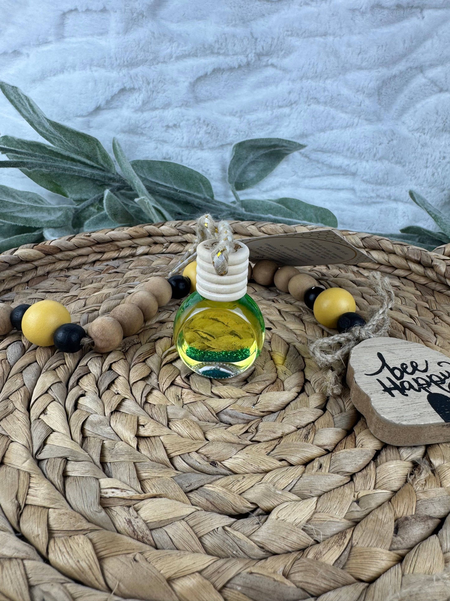 Swanky Bee Car Diffuser – Tropical Ember with Pineapple & Driftwood