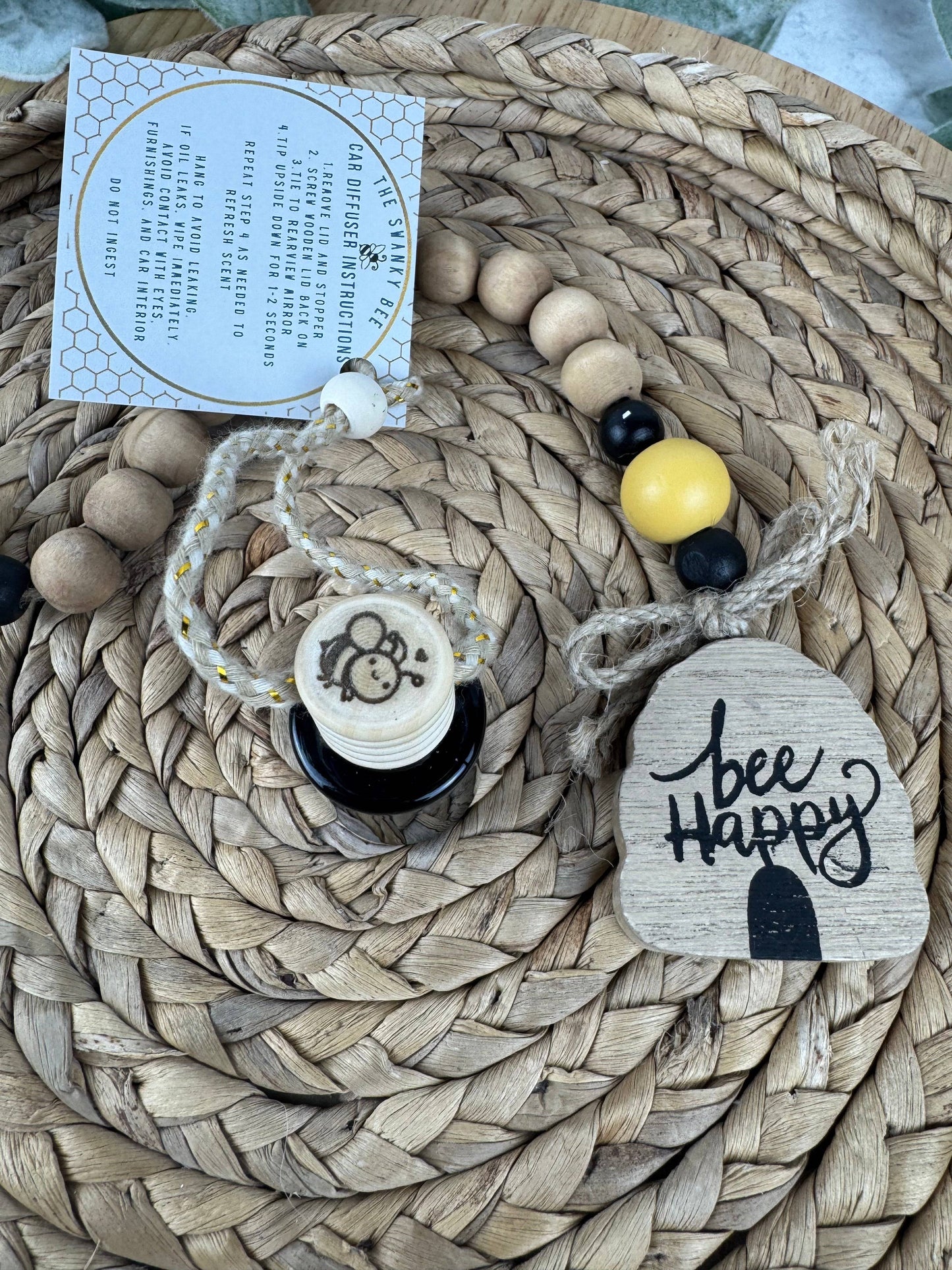 Swanky Bee Car Diffuser – Leather Scent with Cedar & Musk