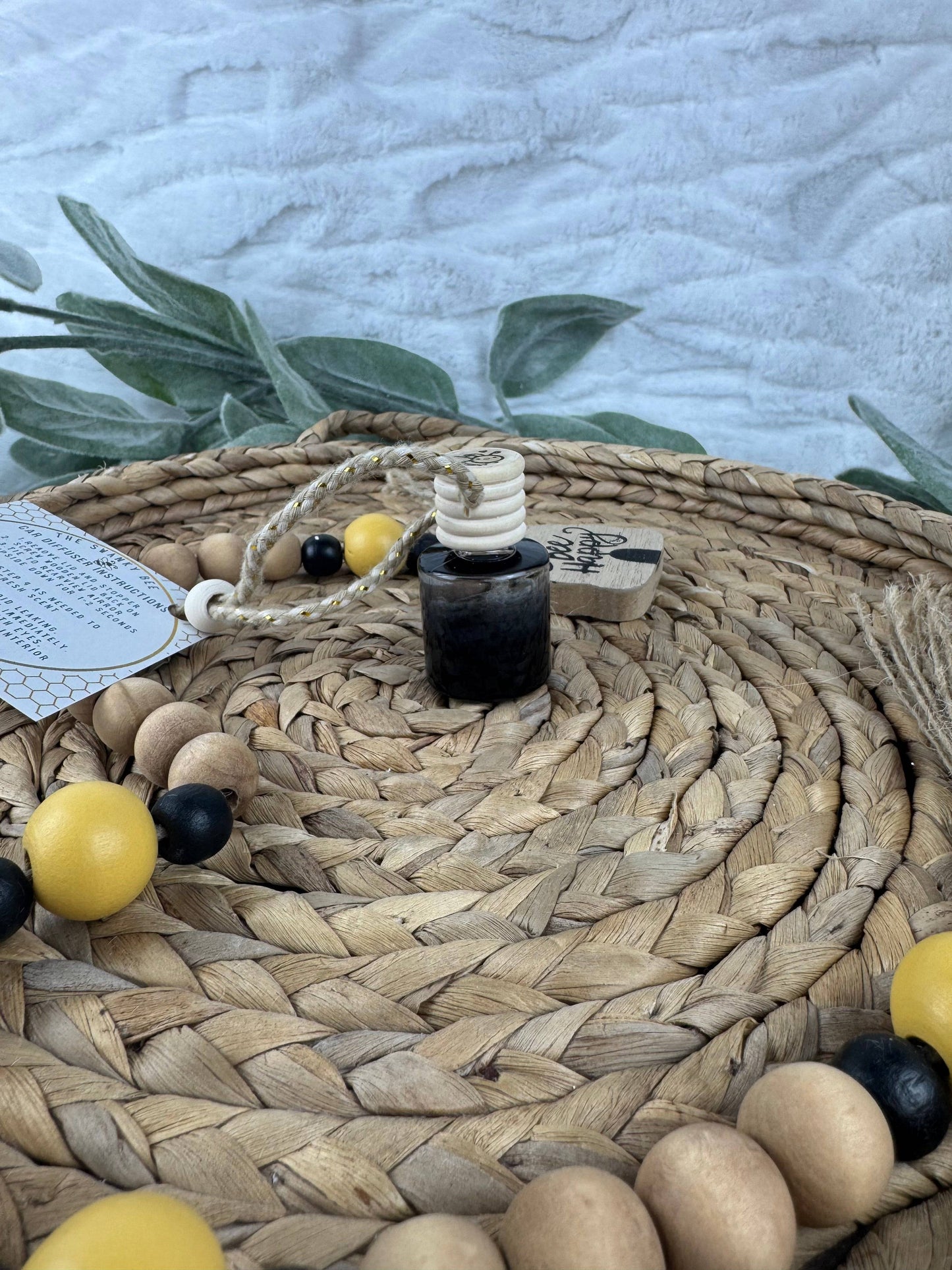 Swanky Bee Car Diffuser – Leather Scent with Cedar & Musk