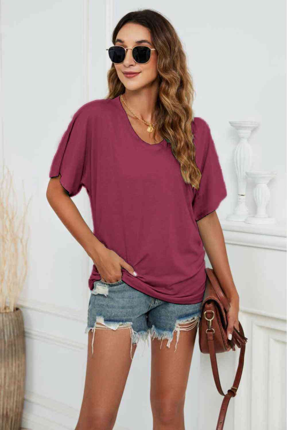 V-Neck Side Ruched Tee - The Swanky Bee