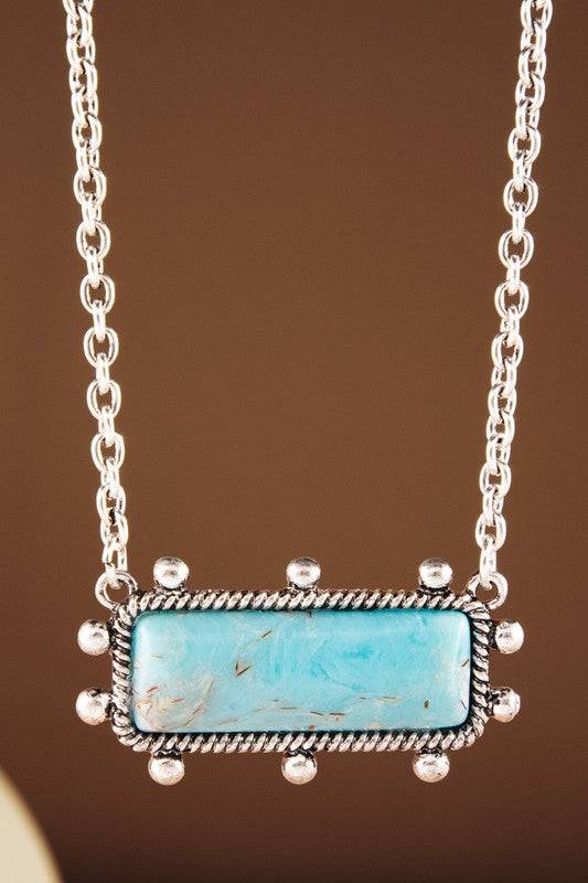 Dust & Stone Bar Necklace