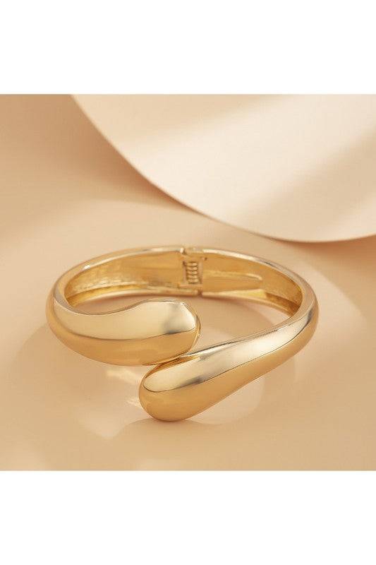 Metal Teardrop Spring Bracelet – Gold or Silver