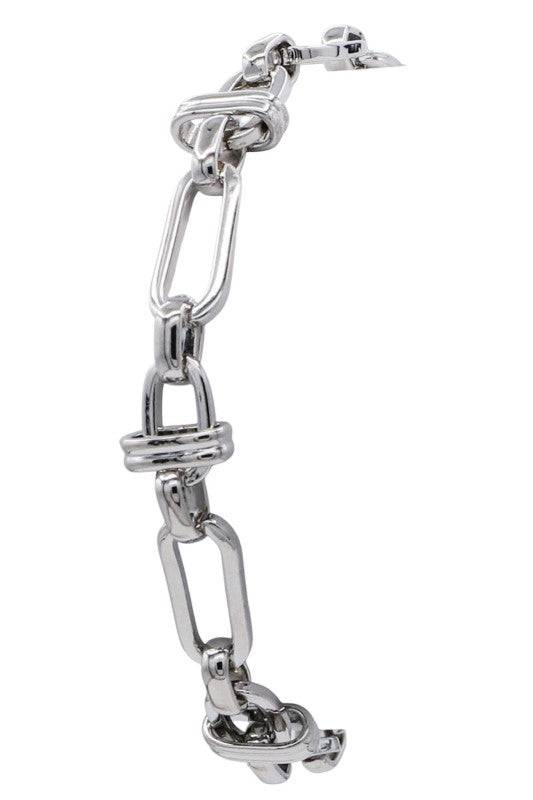 Chunky Chain Bracelet - Bold Metal Design for Any Outfit