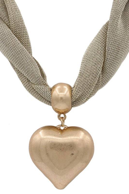 Metal Heart Pendant Mesh Necklace - Stylish Accessory