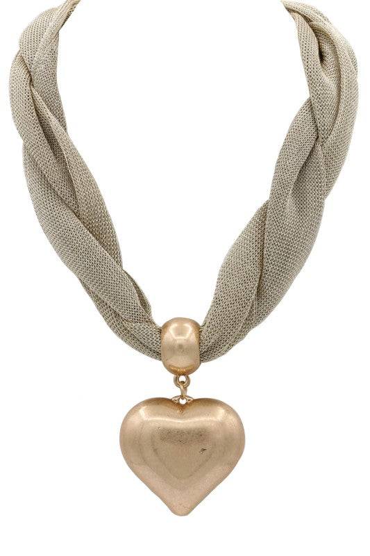 Metal Heart Pendant Mesh Necklace - Stylish Accessory