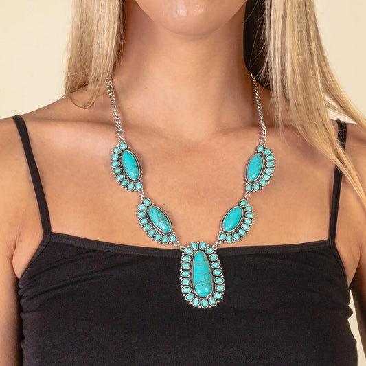Western Style Turquoise Stone Statement Necklace
