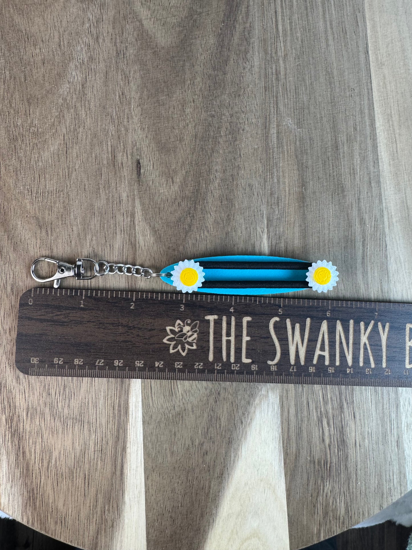 Hair Tie Holder Keychain - Convenient Hair Accessory