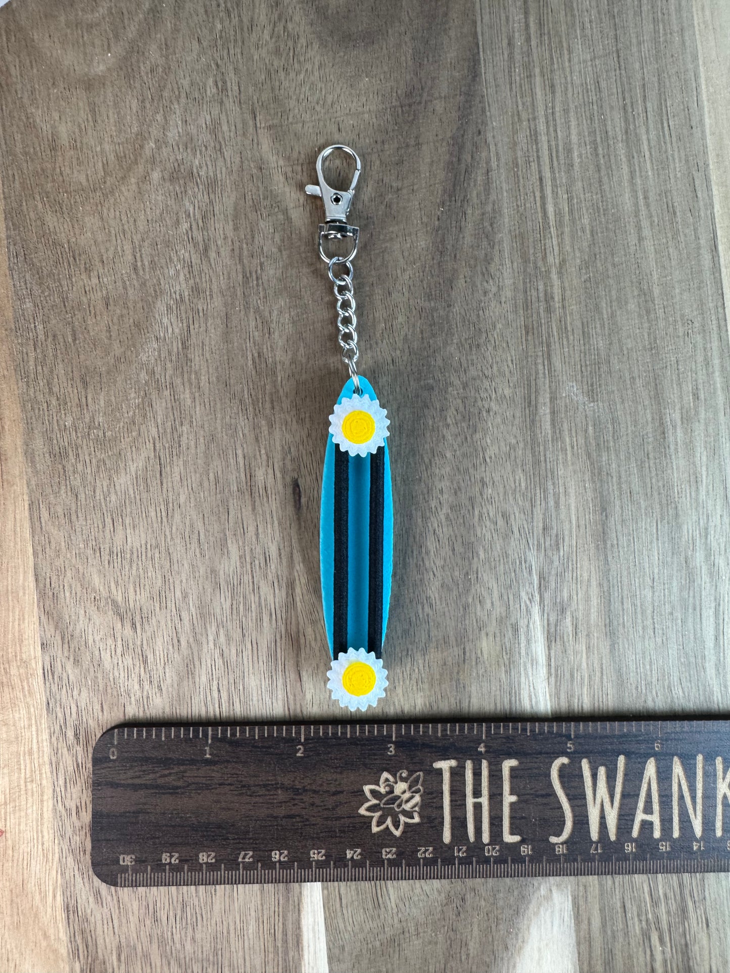 Hair Tie Holder Keychain - Convenient Hair Accessory