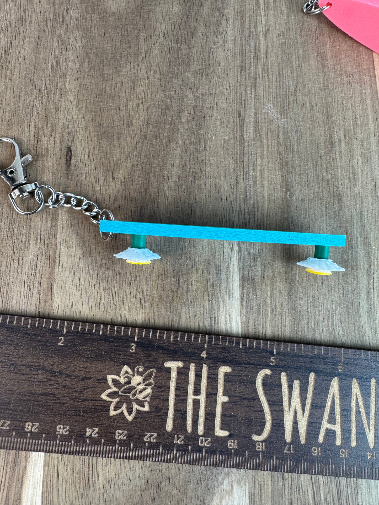 Hair Tie Holder Keychain - Convenient Hair Accessory