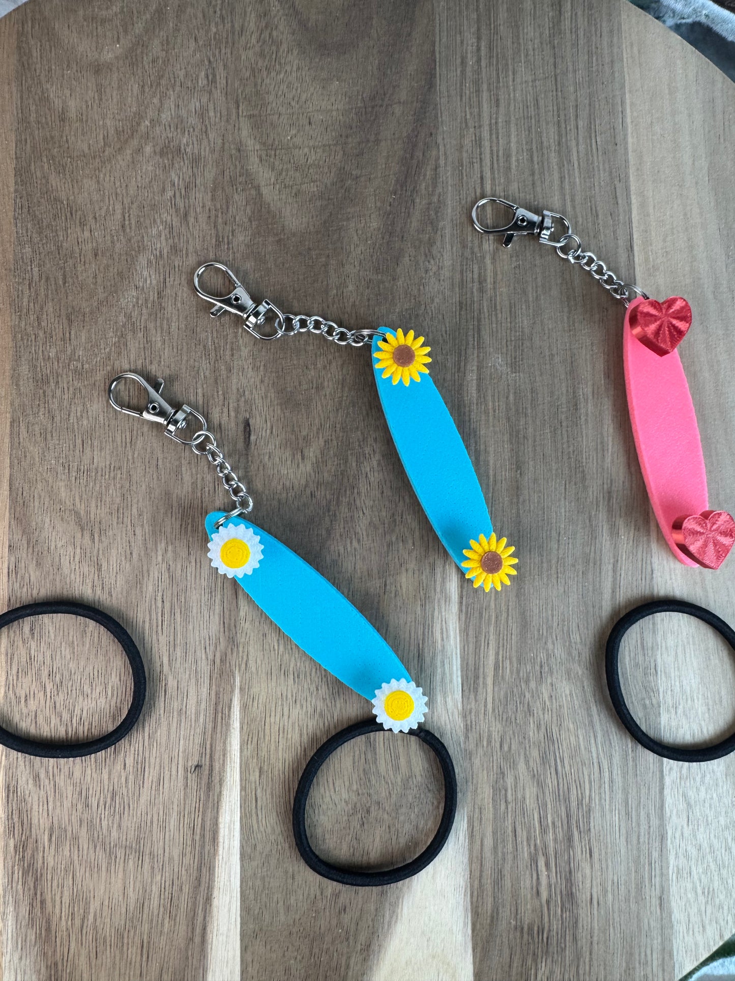 Hair Tie Holder Keychain - Convenient Hair Accessory