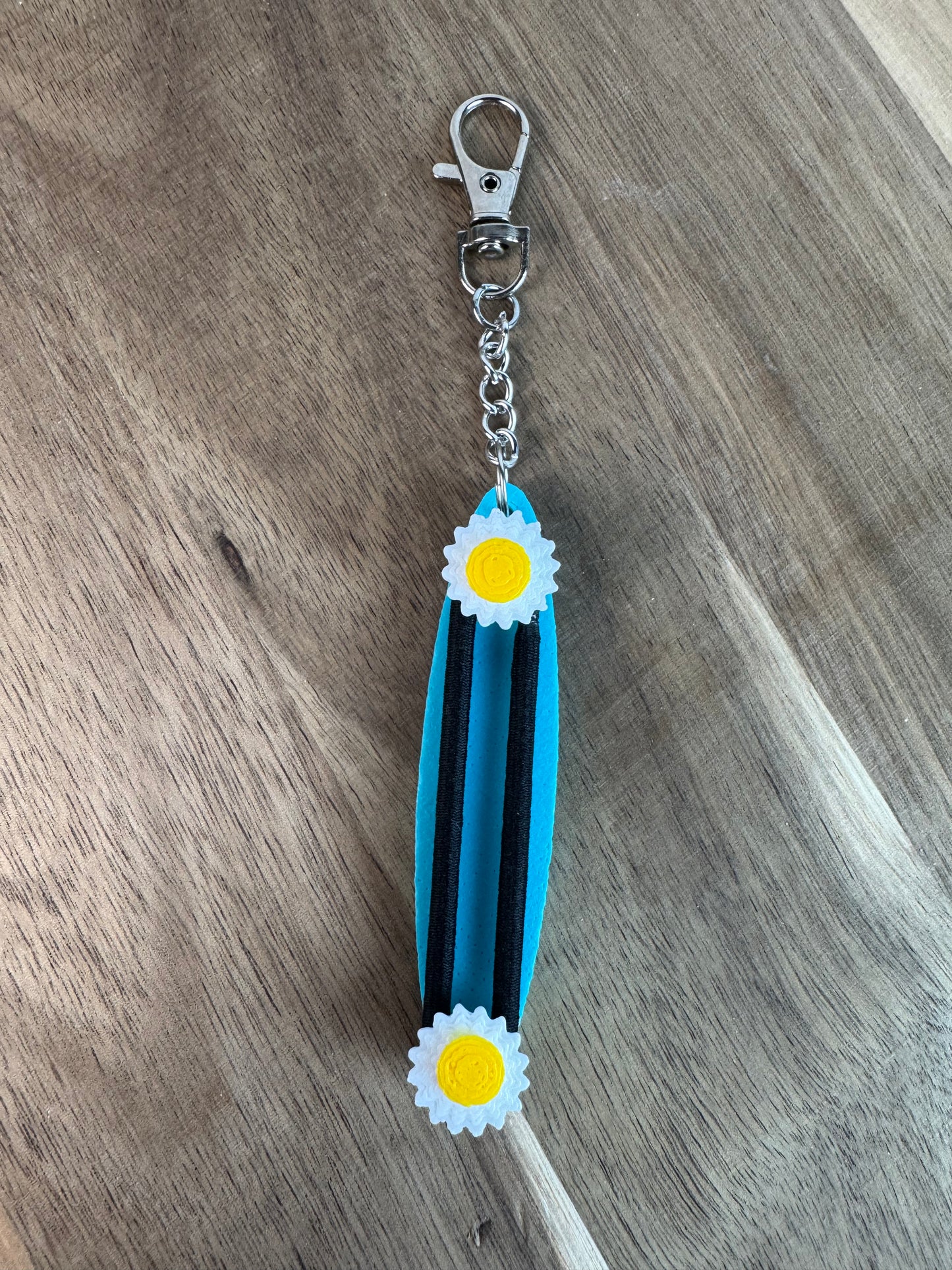 Hair Tie Holder Keychain - Convenient Hair Accessory