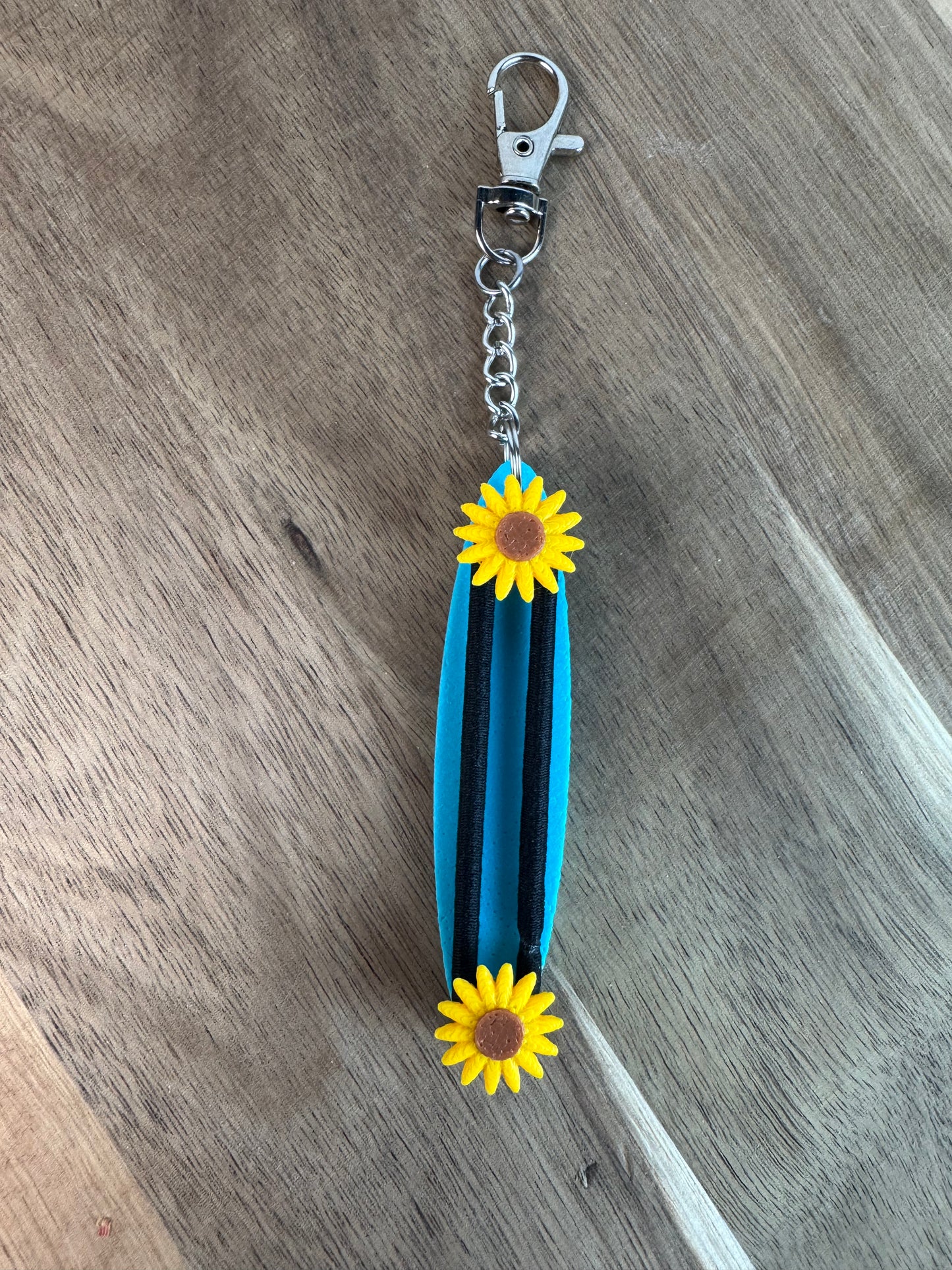 Hair Tie Holder Keychain - Convenient Hair Accessory
