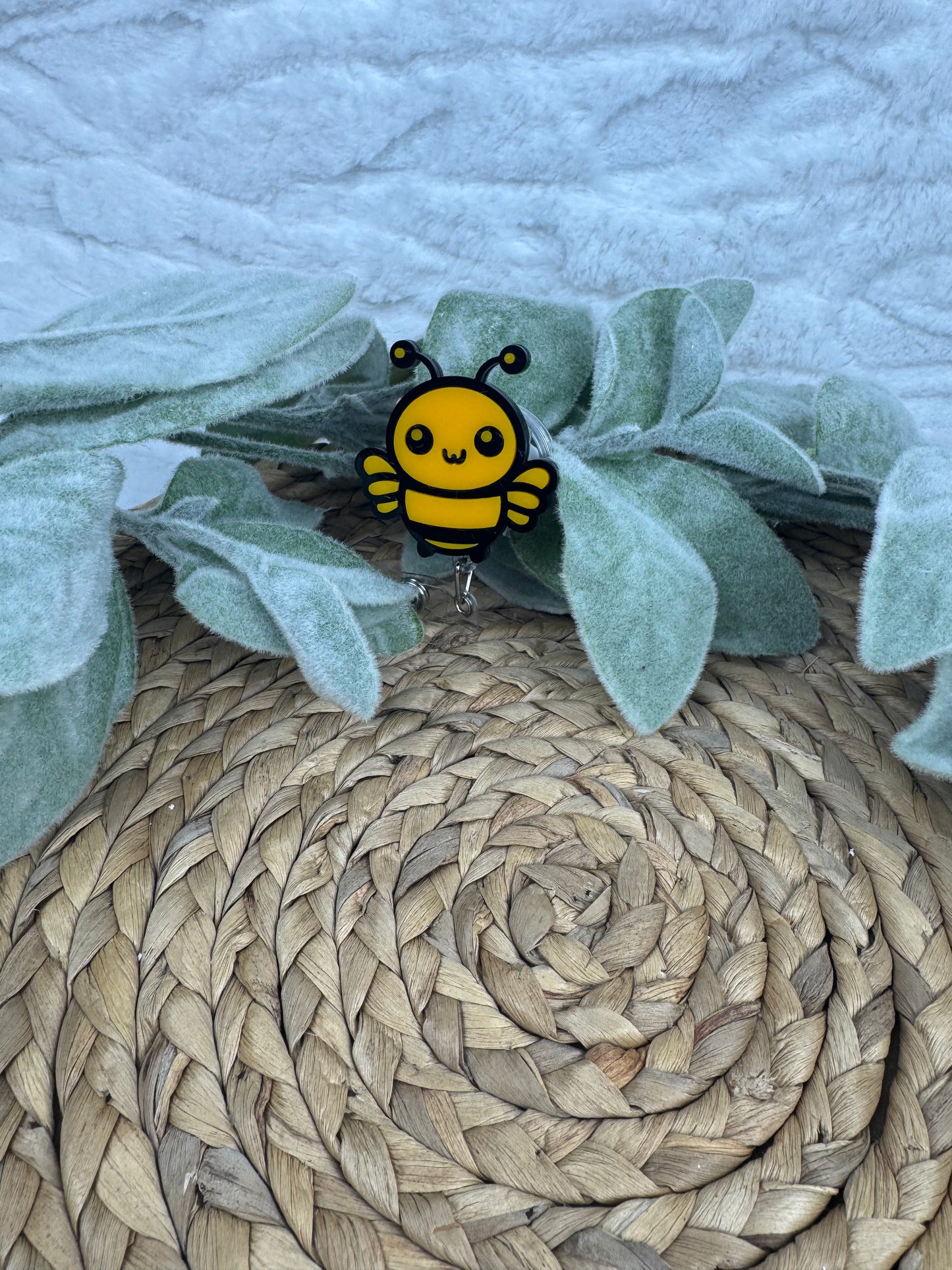 Cute Bumblebee Interchangeable Badge Reel – Fun Retractable ID Holder