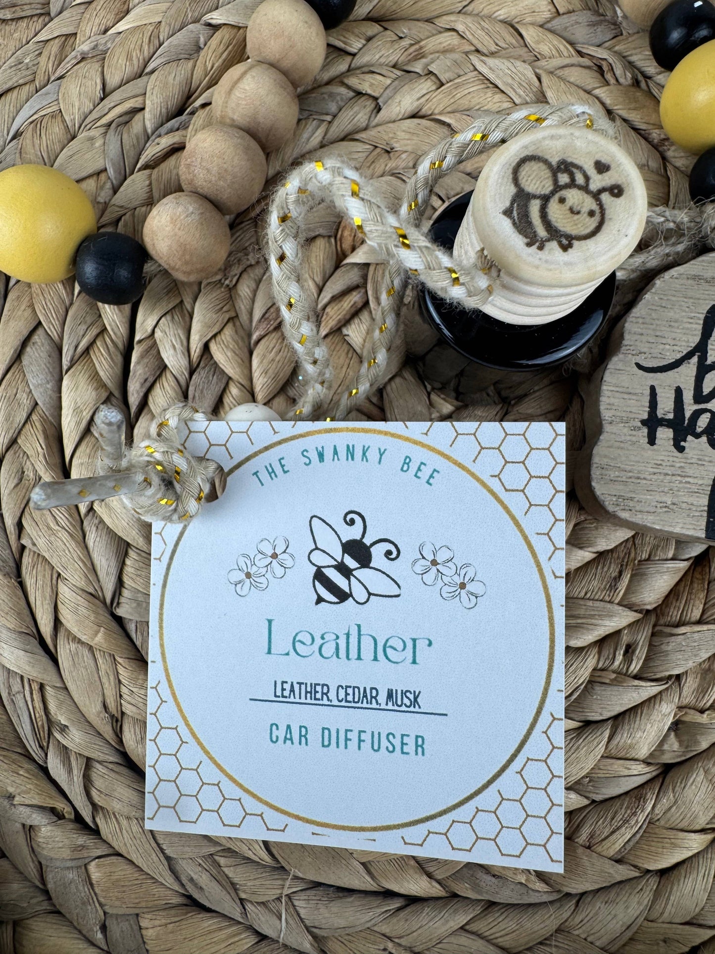 Swanky Bee Car Diffuser – Leather Scent with Cedar & Musk