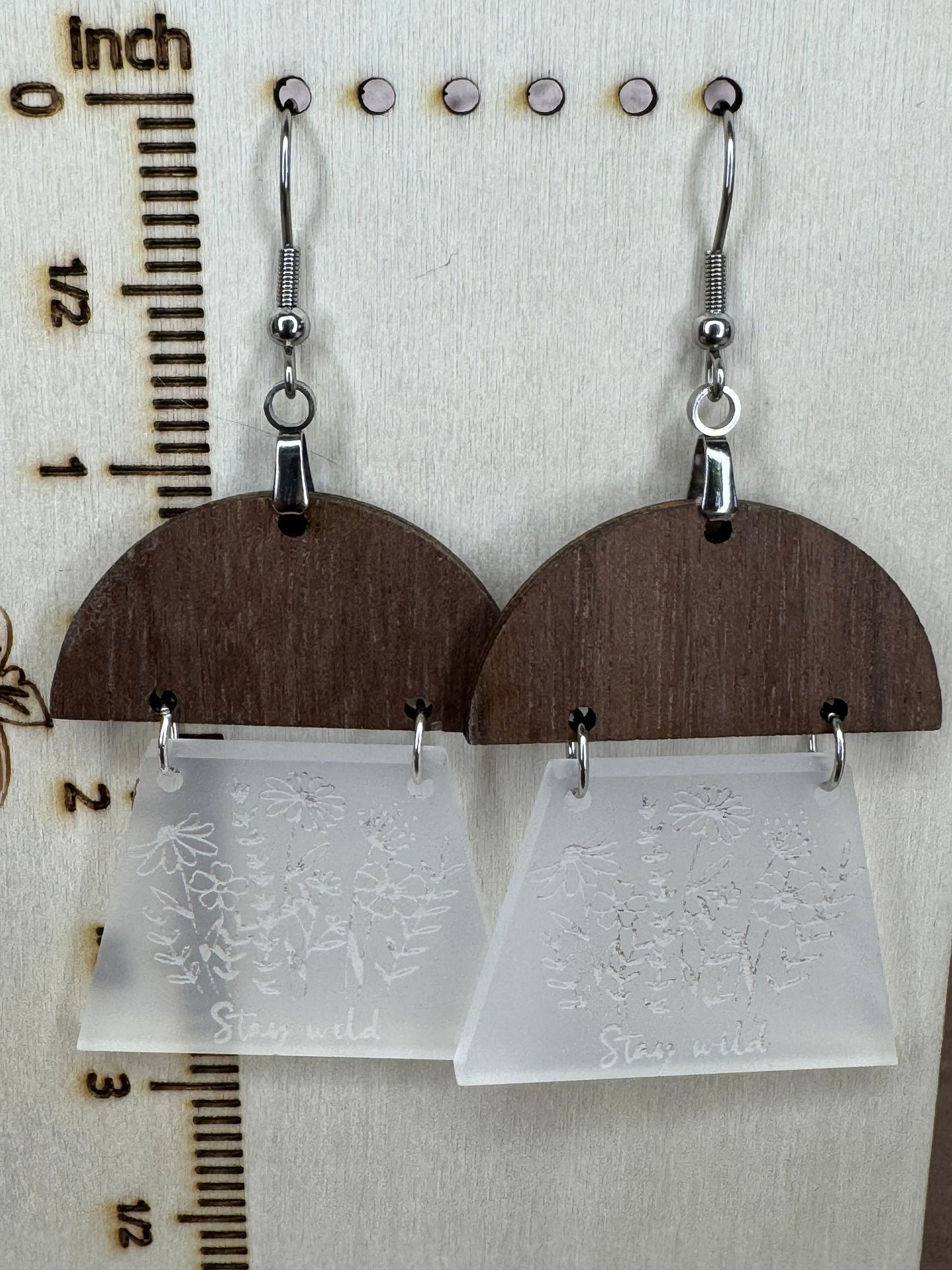 Floral Acrylic Walnut Earrings: Engraved Wildflower Boho Chic