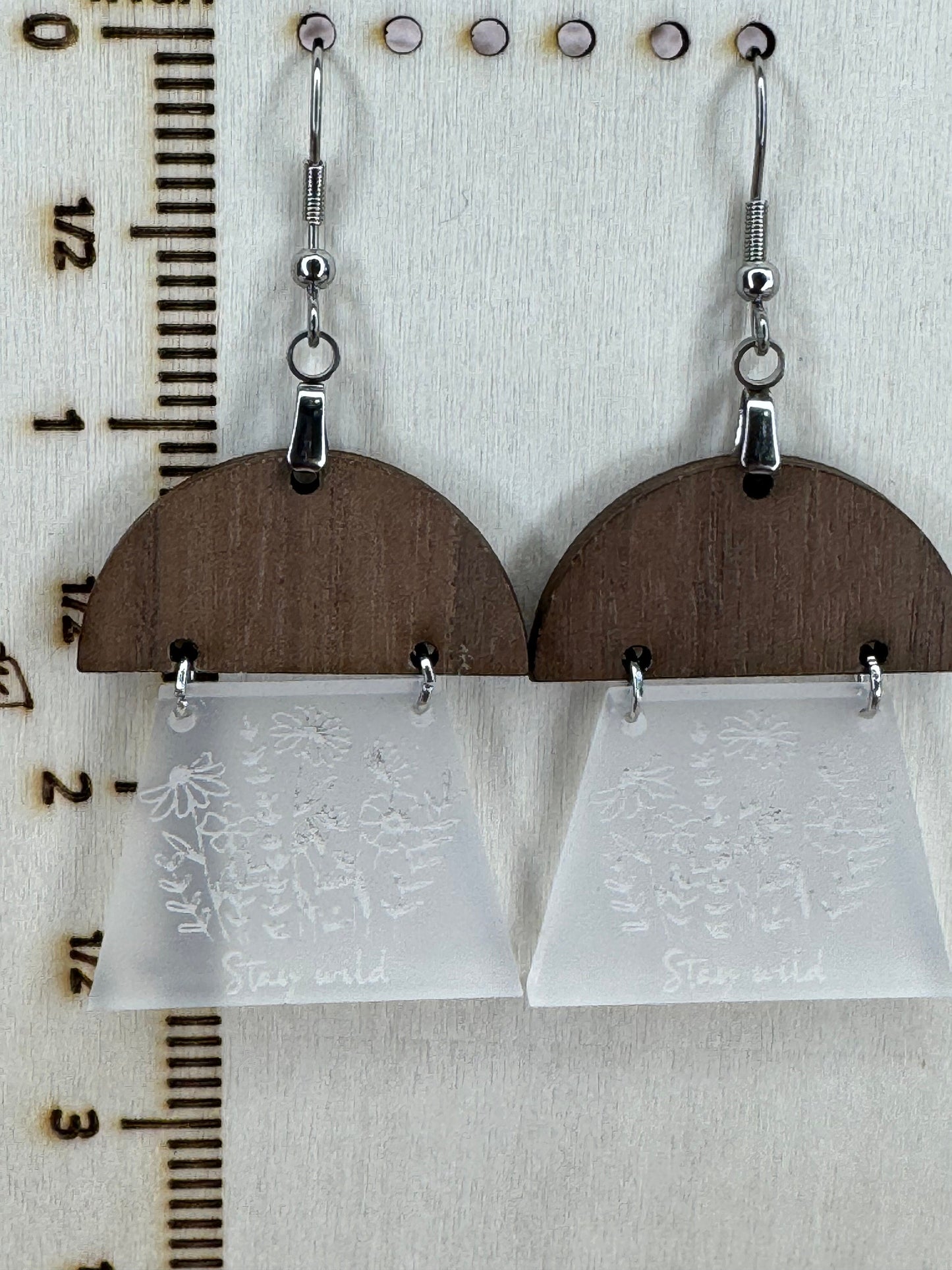 Floral Acrylic Walnut Earrings: Engraved Wildflower Boho Chic