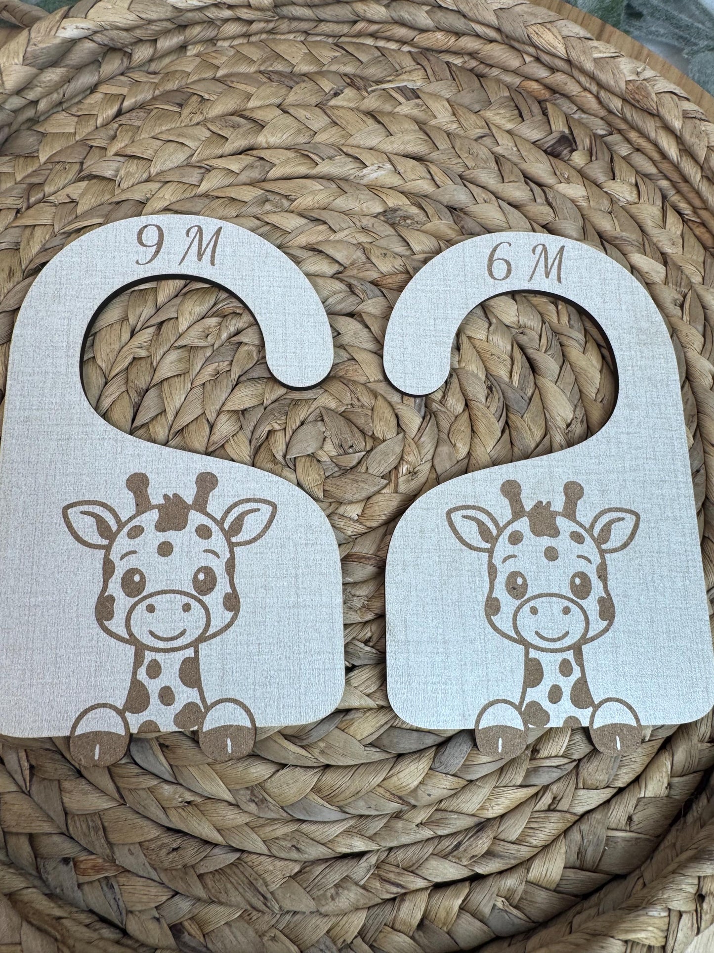 Giraffe Baby Closet Dividers: Engraved Nursery Organizer, Newborn-24 Months