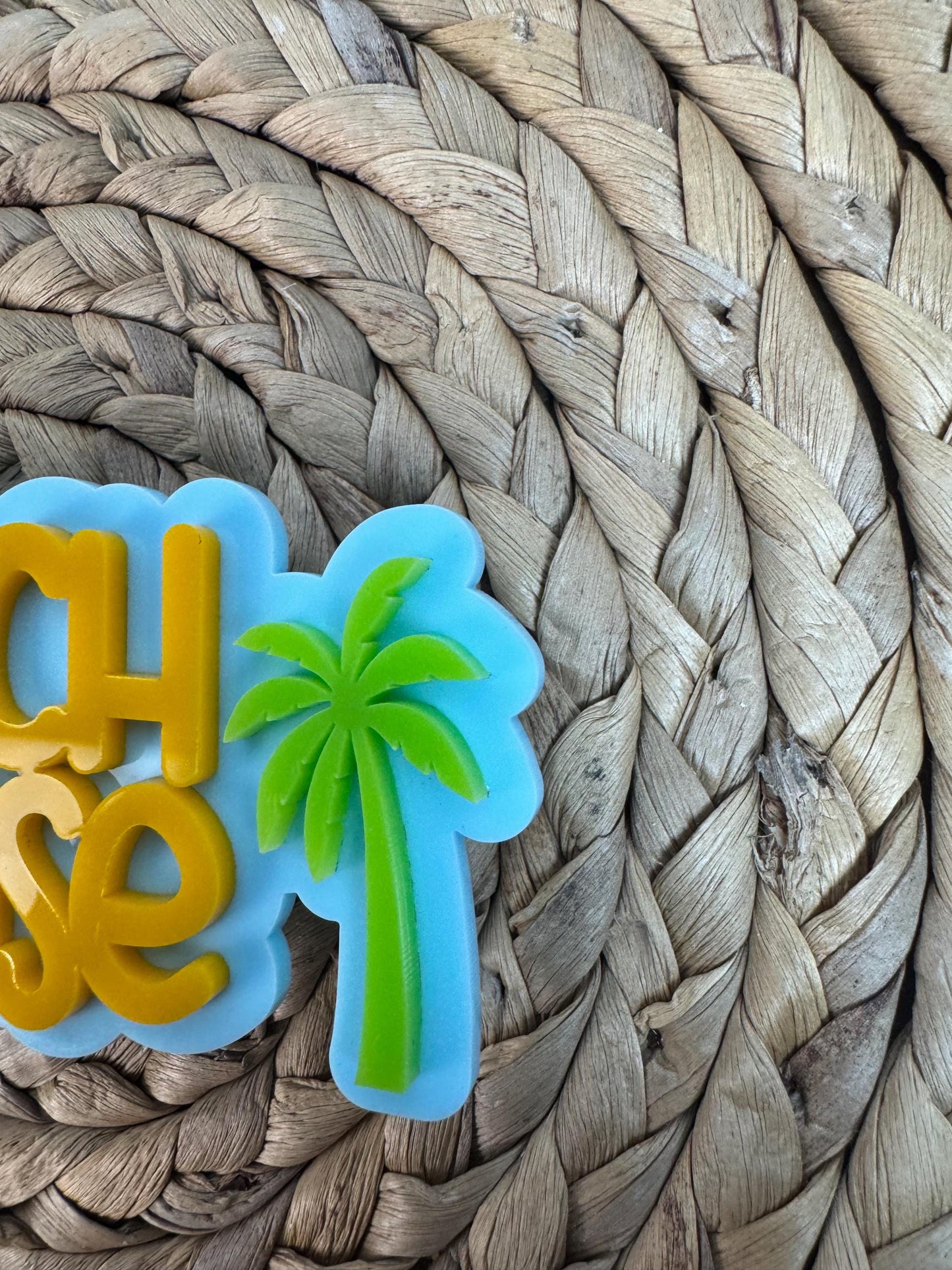 Beach Please Charm: Summer Bogg Bag Accessory