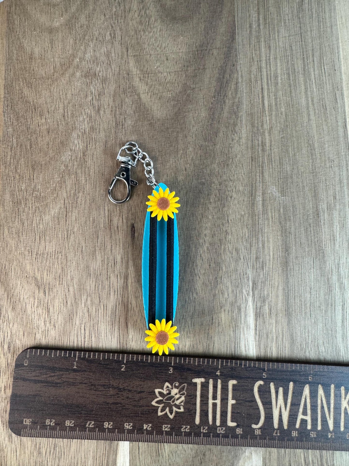 Hair Tie Holder Keychain | Daisy Sunflower Heart | Purse Bag Or Keychain Accessory
