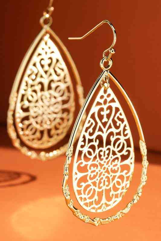 Teardrop Filigree Dangle Earrings - The Swanky Bee